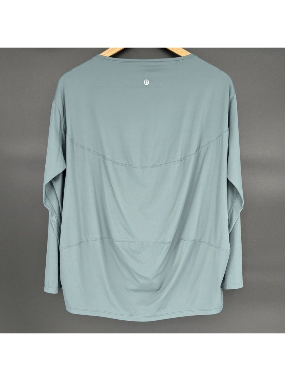 Lululemon Womens Nulu Back In Action Long Sleeve Top 10 Green Activewear Workout - Picture 2 of 6